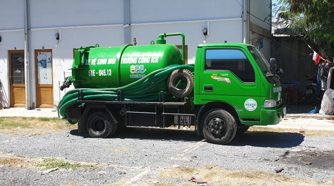 Hút bể phốt URENCO tại KCN Vân Trung: Cam kết đúng khối lượng, giá rẻ