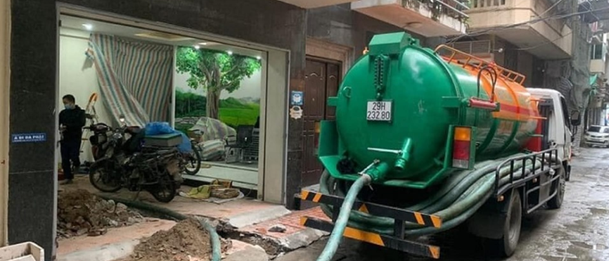 Xe hút bể phốt chuyên dụng cho ngõ nhỏ tại phường Đáp Cầu