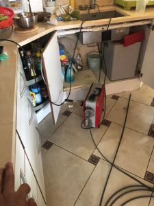 Thông tắc cống tại phường Khương Thượng quận Đống Đa– Hà Nội Urenco Tại sao nhà vệ sinh hay bị mùi hôi vào những ngày nồm ẩm