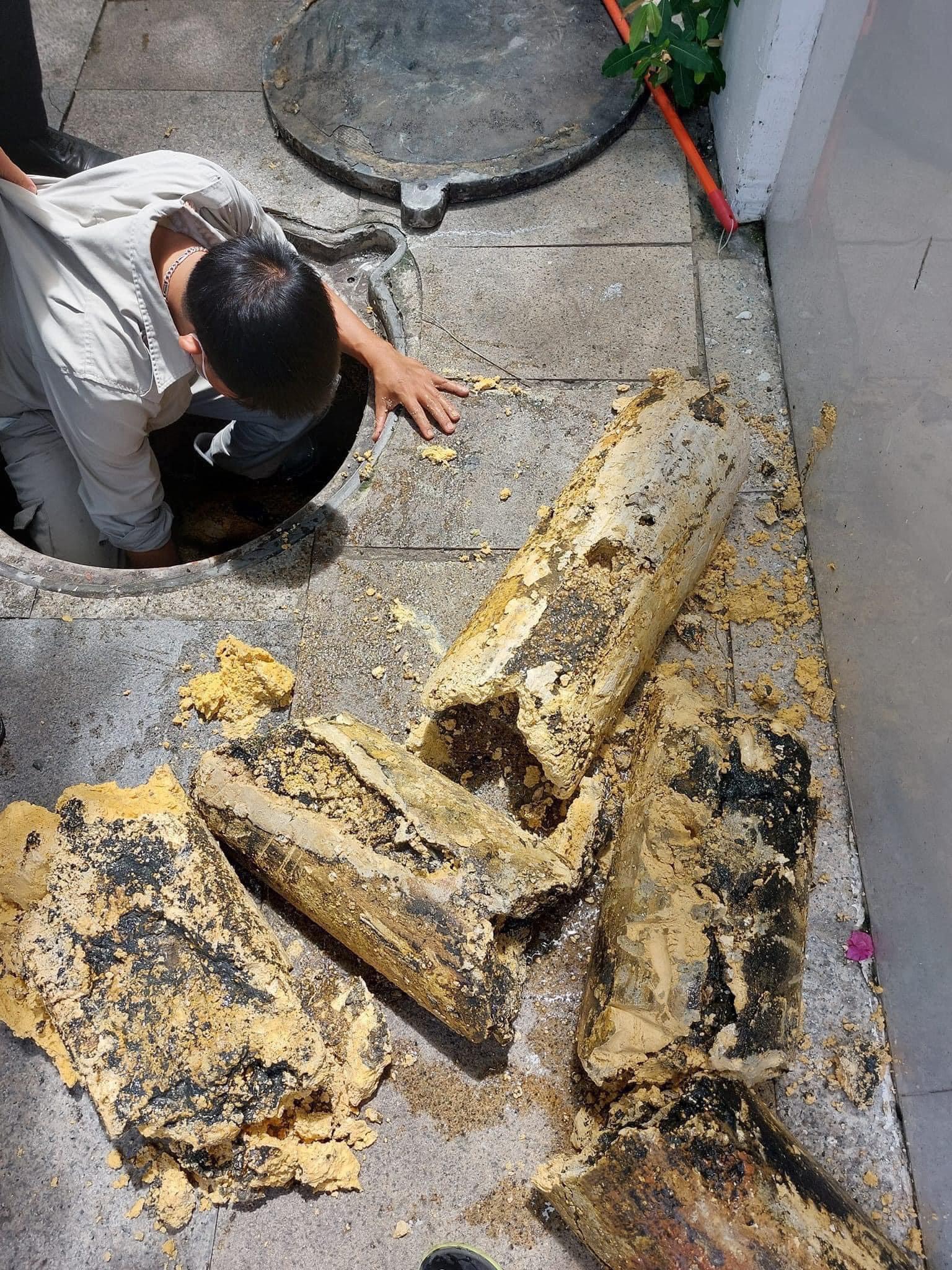 Dịch vụ thông cống nghẹt bằng máy lò xo tại phường Võ Cường