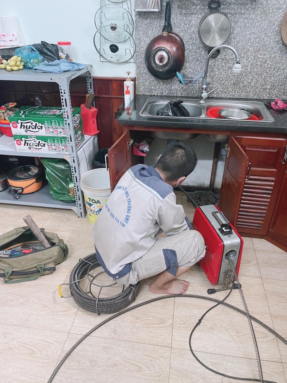 Thông tắc chậu rửa bát tại Hoàn Kiếm không đục phá công trình cổ