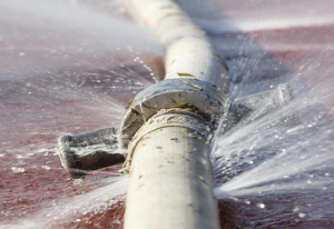 Thông tắc cống tại phường Kim Mã quận Ba Đình - Hà Nội Urenco:
Có nên dùng axit thông cống không? Những lưu ý an toàn