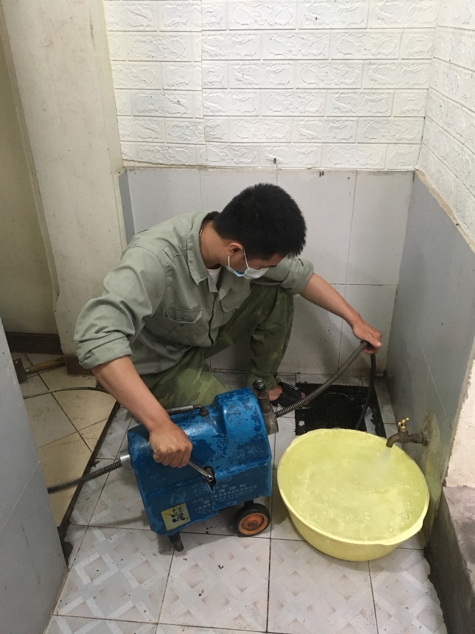 thông tắc cống hút bể phốt tại bắc ninh (31)